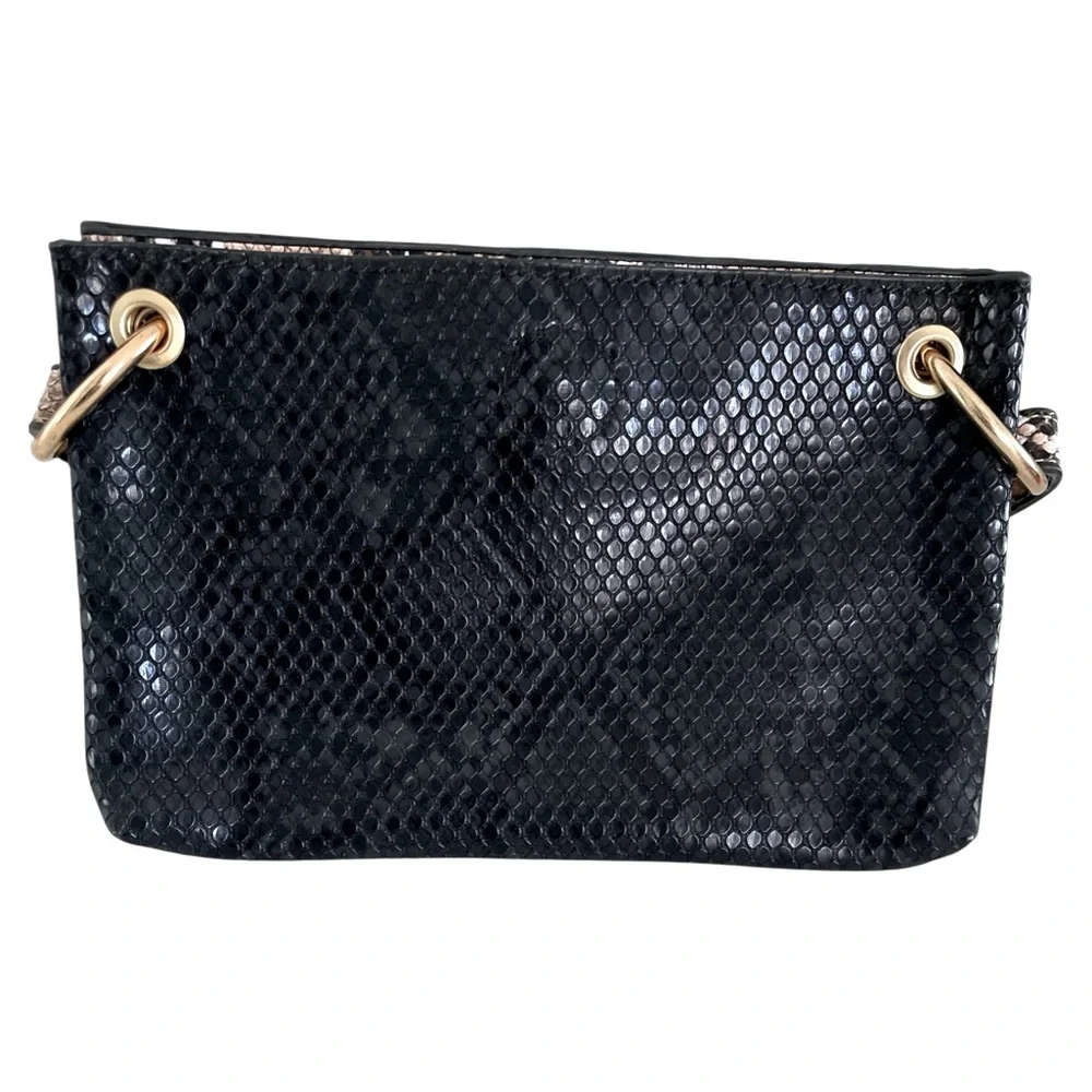 TRI-COLOR SNAKE PRINT MULTI COMPARTMENT BOUTIQUE CROSSBODY BAG